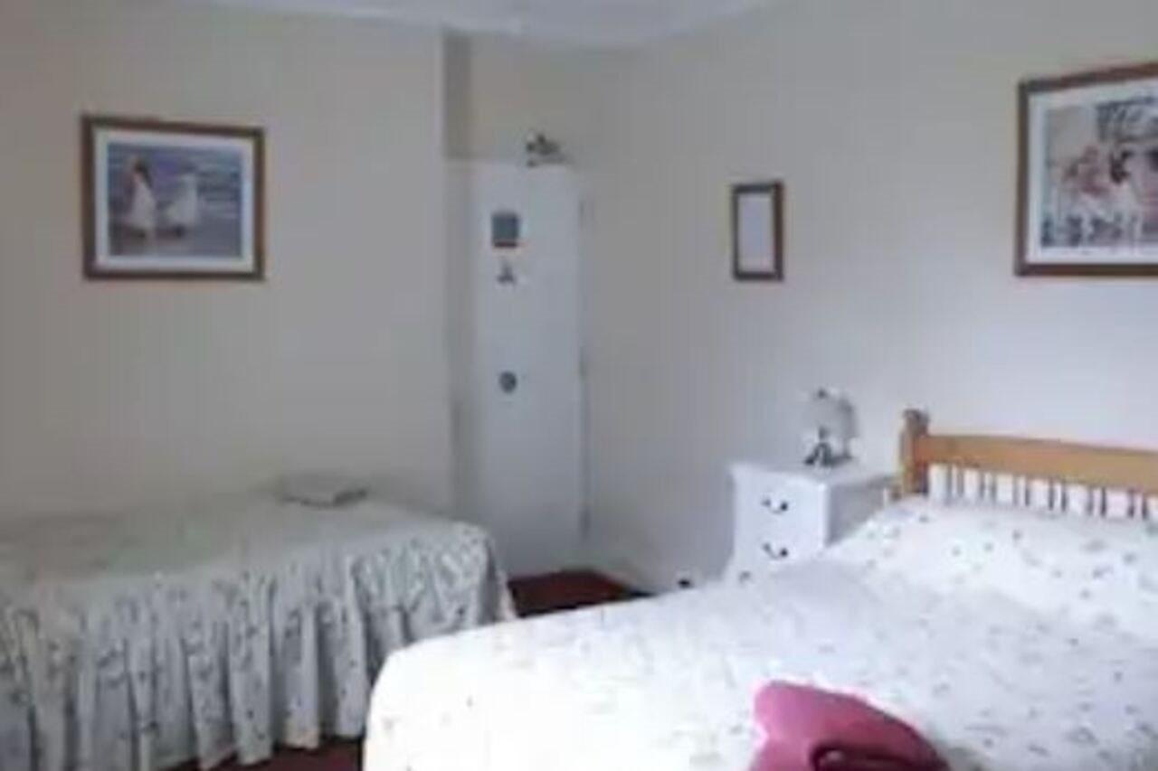 Hawthorn Lodge Guest House インヴァネス エクステリア 写真