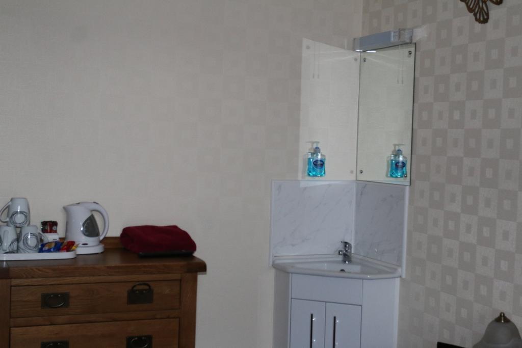 Hawthorn Lodge Guest House インヴァネス エクステリア 写真