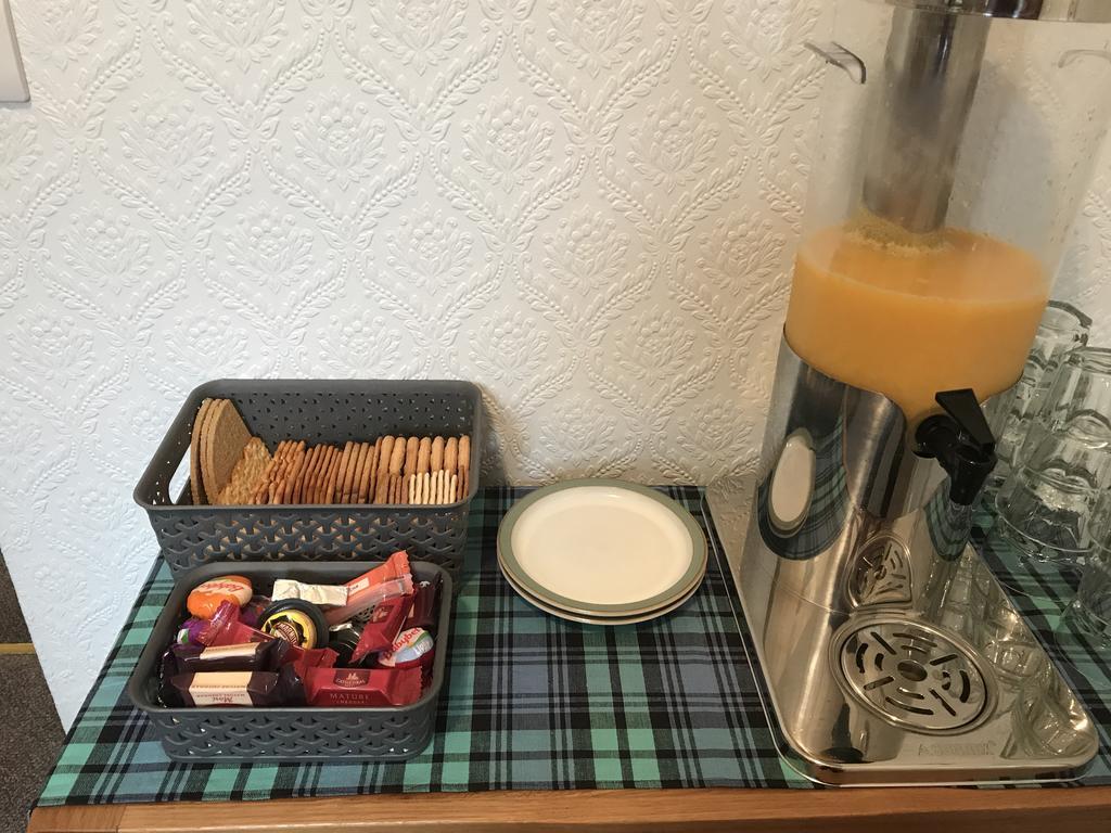 Hawthorn Lodge Guest House インヴァネス エクステリア 写真