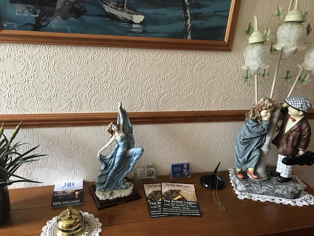 Hawthorn Lodge Guest House インヴァネス エクステリア 写真